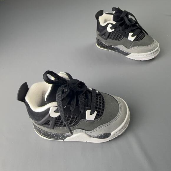 Jordan 4 Retro SE C 6C Black Cement Grey White Toddler Sneakers - Picture 1 of 10
